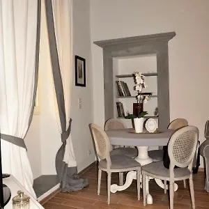 https://casa-da-verrazzano.it-tuscanyhotel.com
